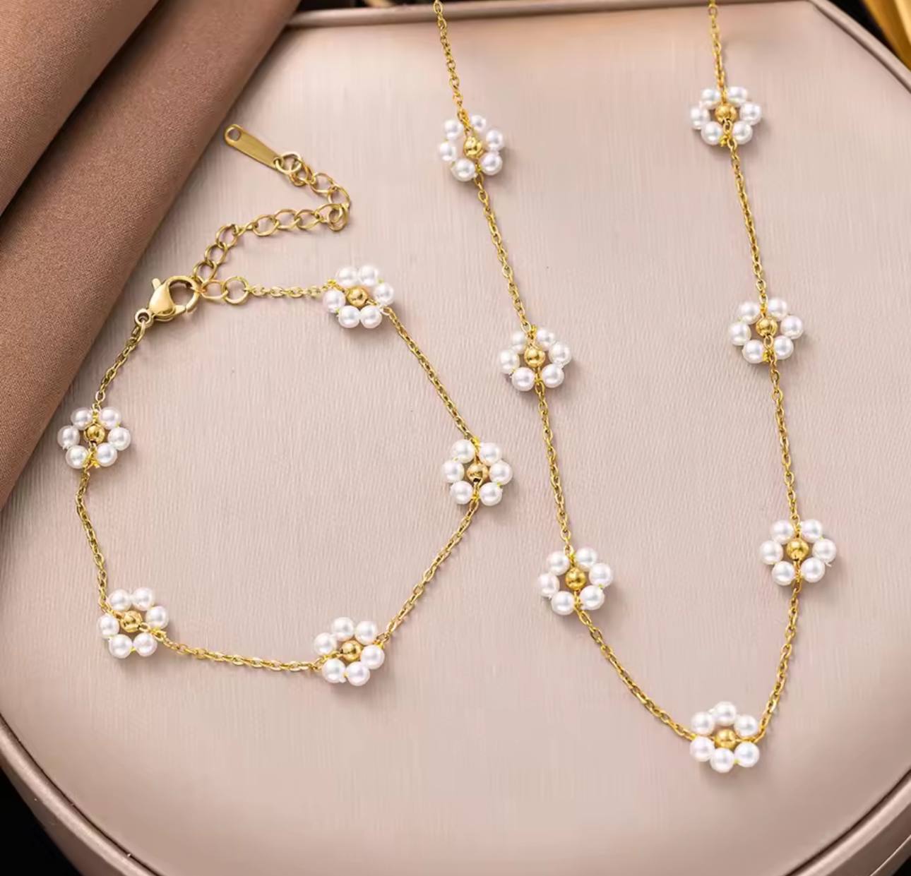 PARURE FLOWER 2 PCS | طقم الازهار نعومة تسرق الانظار ❤️✨ | اطلب الان و عندك هدية 🎁